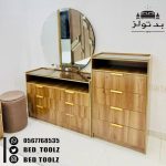 ⁦غرفة نوم بيج غامق عصرية⁩ - الصورة ⁦4⁩