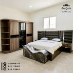 طقم غرفة نوم بنية داكنة