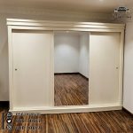 ⁦غرفة نوم أوف وايت عصرية بخطوط ناعمة⁩ - الصورة ⁦4⁩